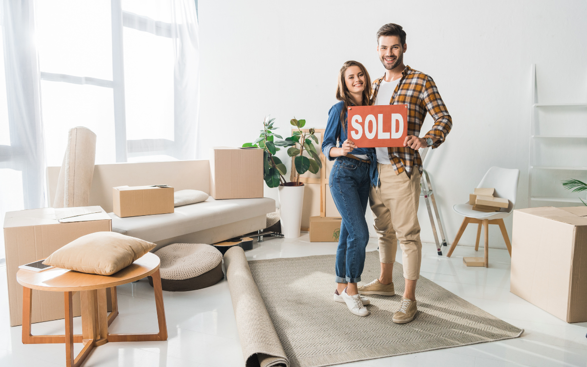 What Do Home Sellers Need to Leave Behind After Closing?